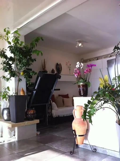 Magnifique Appartement Face A La Plage De Beaucours Sanary-sur-Mer France