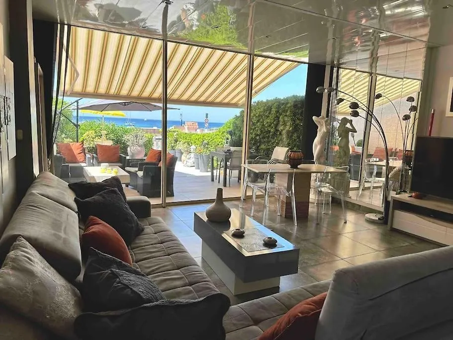 Magnifique Appartement Face A La Plage De Beaucours Sanary-sur-Mer