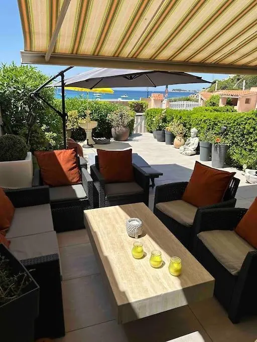 Magnifique Appartement Face A La Plage De Beaucours Sanary-sur-Mer Apartment