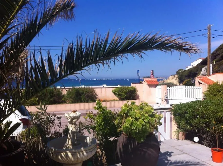 Magnifique Appartement Face A La Plage De Beaucours Sanary-sur-Mer Apartment