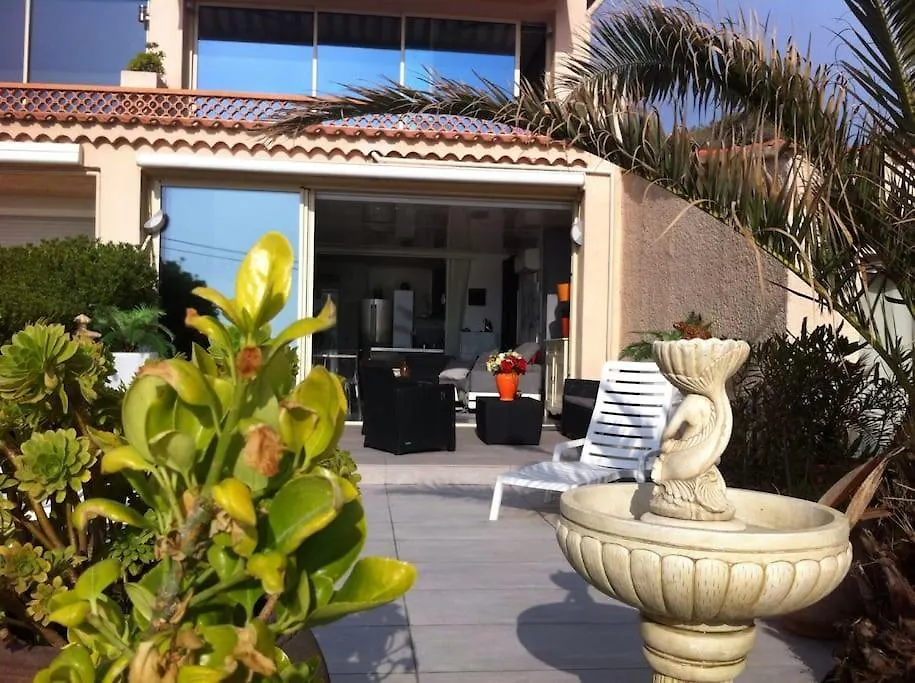 Magnifique Appartement Face A La Plage De Beaucours Sanary-sur-Mer